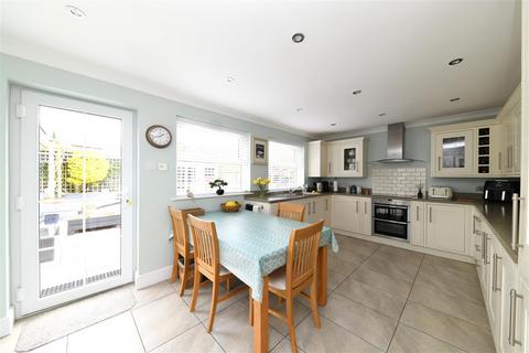 61 Ayr Close, Stevenage, SG1 5RZ