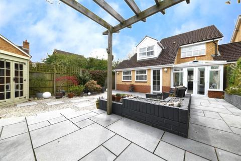 61 Ayr Close, Stevenage, SG1 5RZ