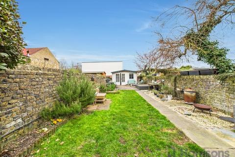3 bedroom terraced house for sale, Albany Road, Sittingbourne, ME10 1EB