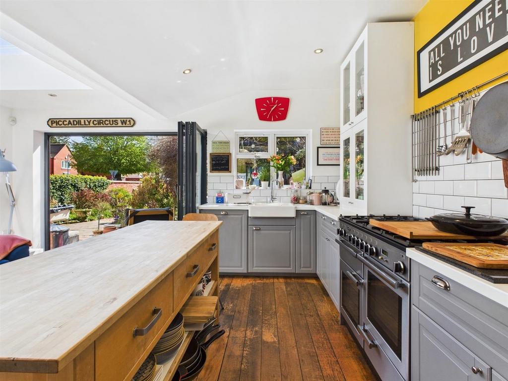 Kitchen/Family Room