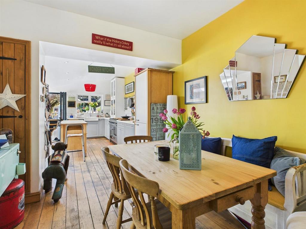 Dining Room/Kitchen