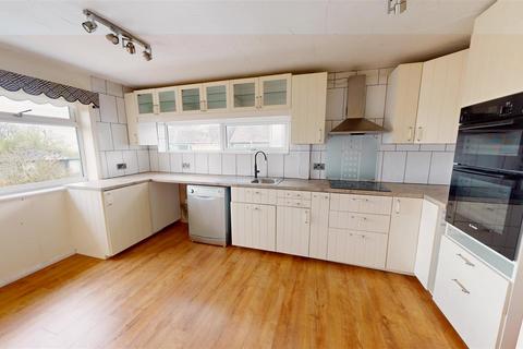 3 bedroom semi-detached bungalow for sale, Windmill Crescent, Northowram, Halifax