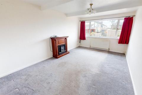 3 bedroom semi-detached bungalow for sale, Windmill Crescent, Northowram, Halifax
