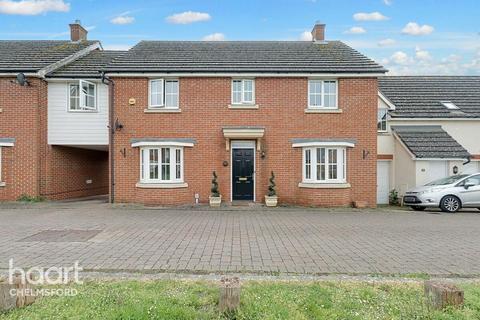 5 bedroom link detached house for sale, Baden Powell Close, Chelmsford