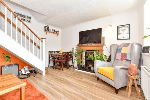 2 bedroom end of terrace house for sale, Newbury Close, Folkestone, Kent