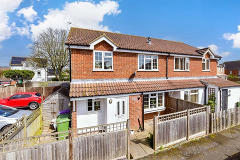 2 bedroom end of terrace house for sale, Newbury Close, Folkestone, Kent