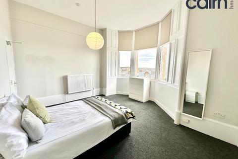 6 bedroom flat to rent, Hillhead Street, Hillhead, Glasgow, G12