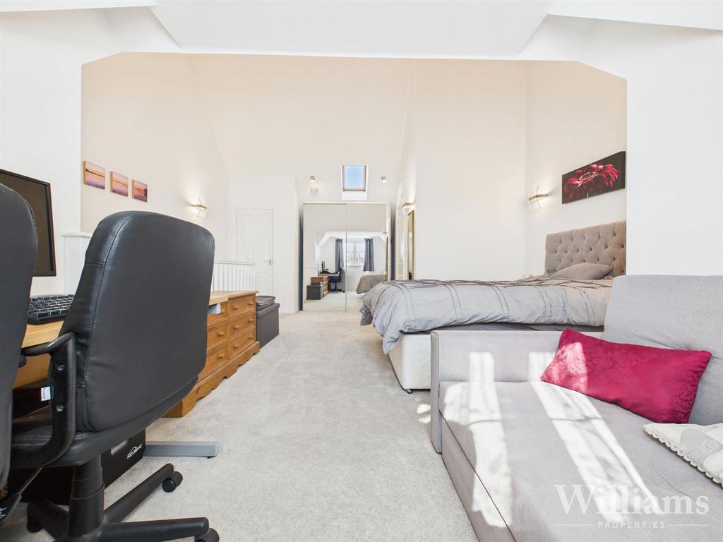 CAM02861 G0-PR0371-STILL016.jpg