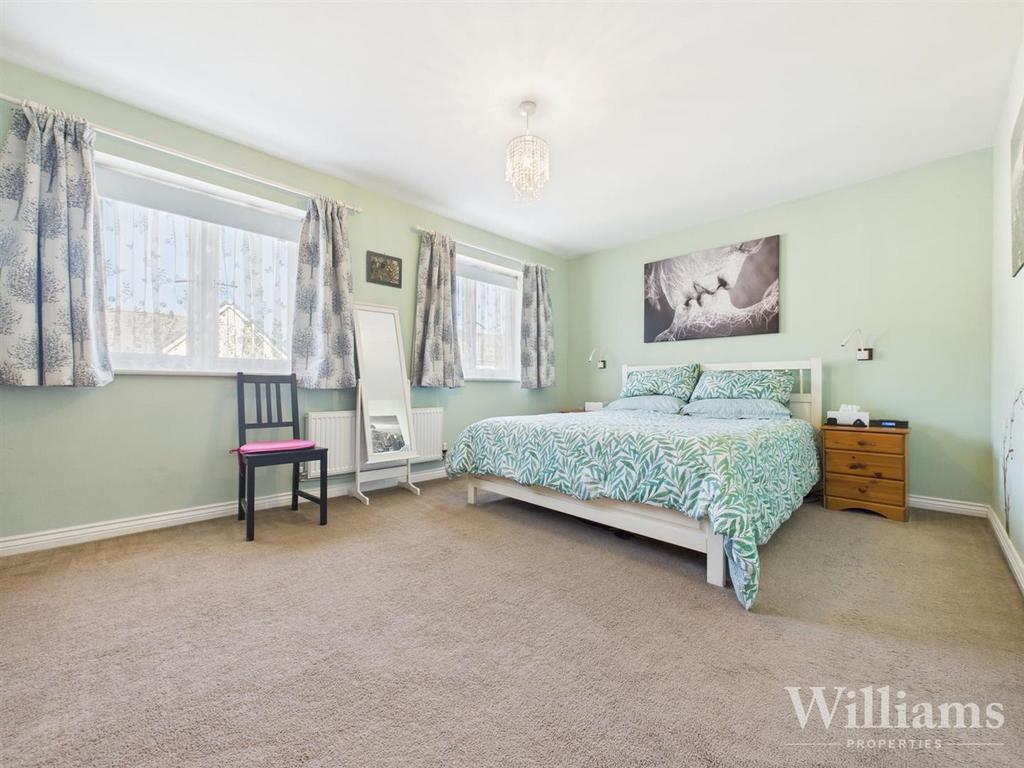 CAM02861 G0-PR0371-STILL013.jpg