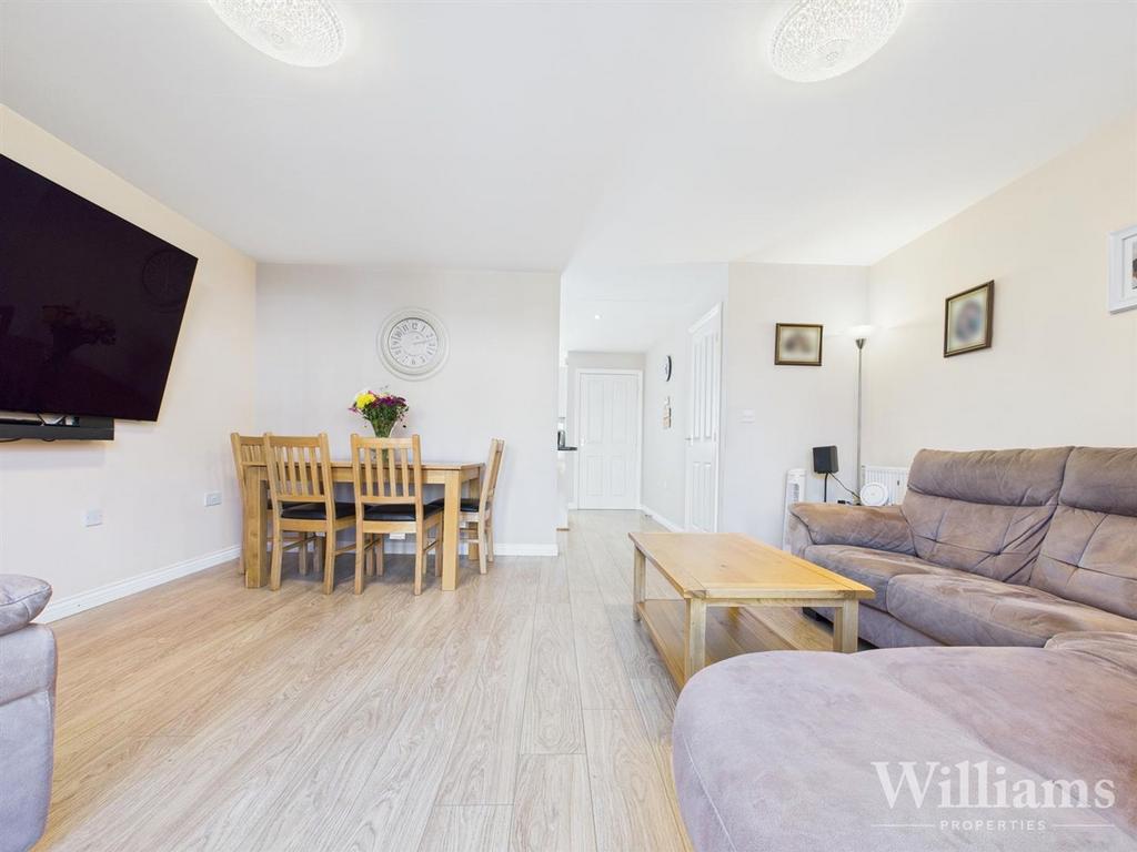 CAM02861 G0-PR0371-STILL004.jpg