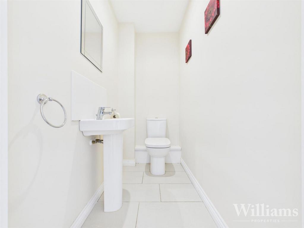 CAM02861 G0-PR0371-STILL005.jpg