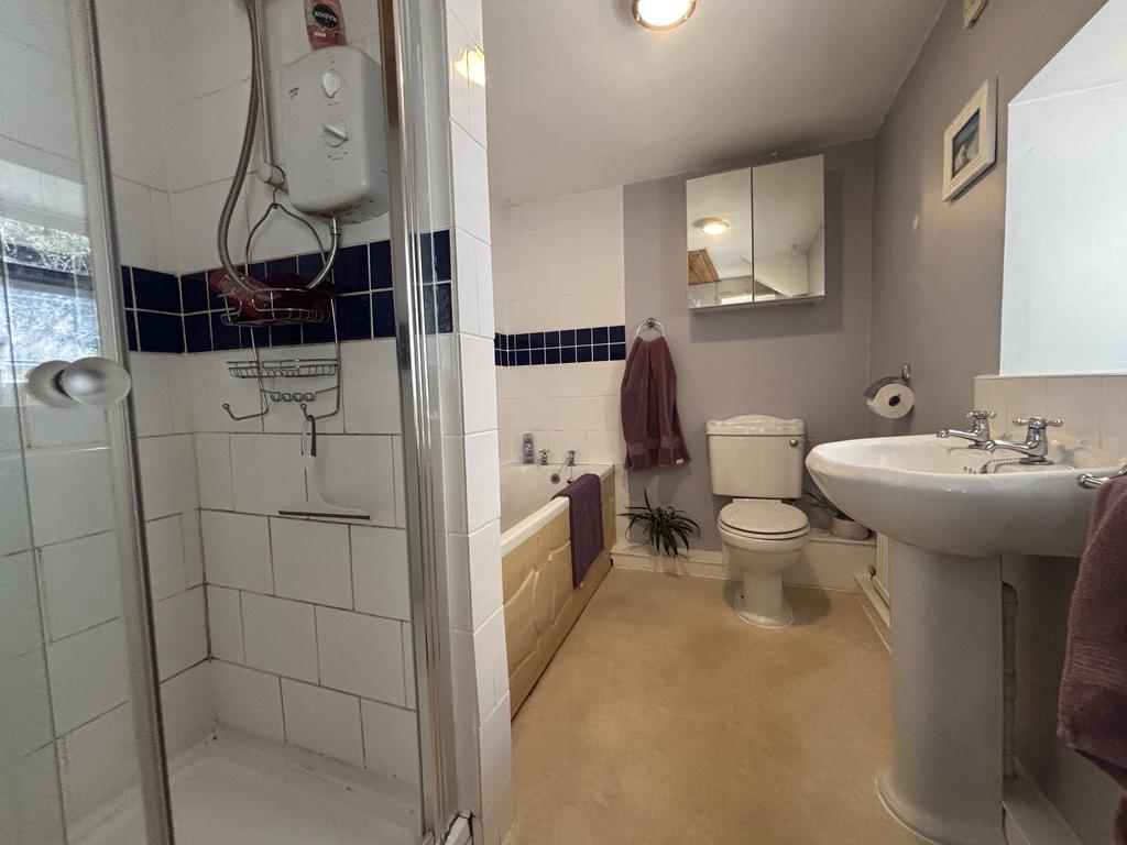 Family bathroom