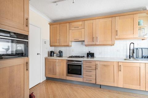 9 Ansteys Close, Torquay, TQ1 2QP