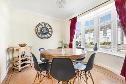 9 Ansteys Close, Torquay, TQ1 2QP