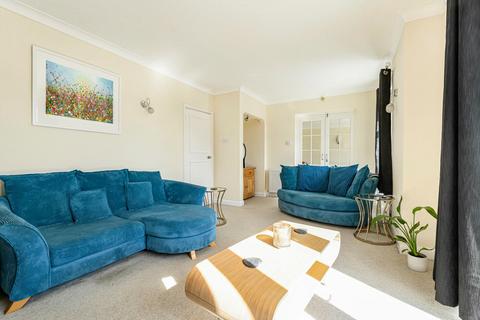 9 Ansteys Close, Torquay, TQ1 2QP