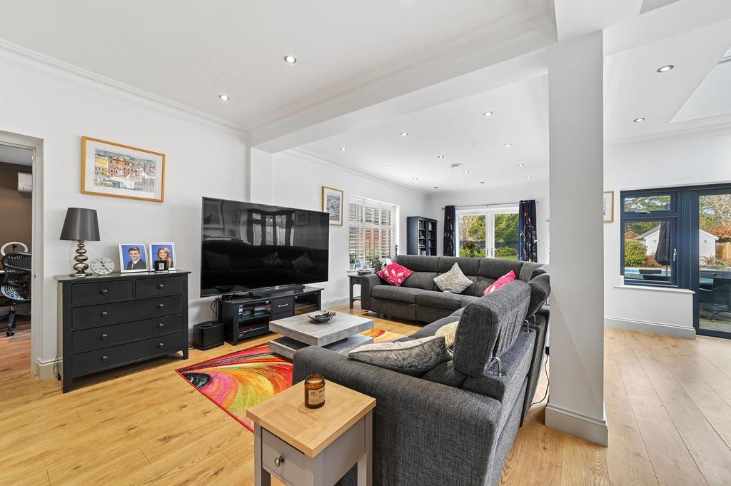 PT-OH(COL)-15 Fitzwalter Rd-27.jpg