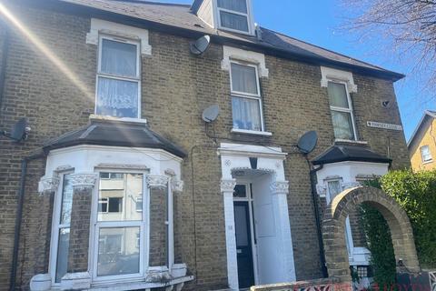 undefined, London E13
