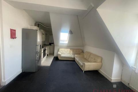 36 Plashet Road, London, E13 0PU