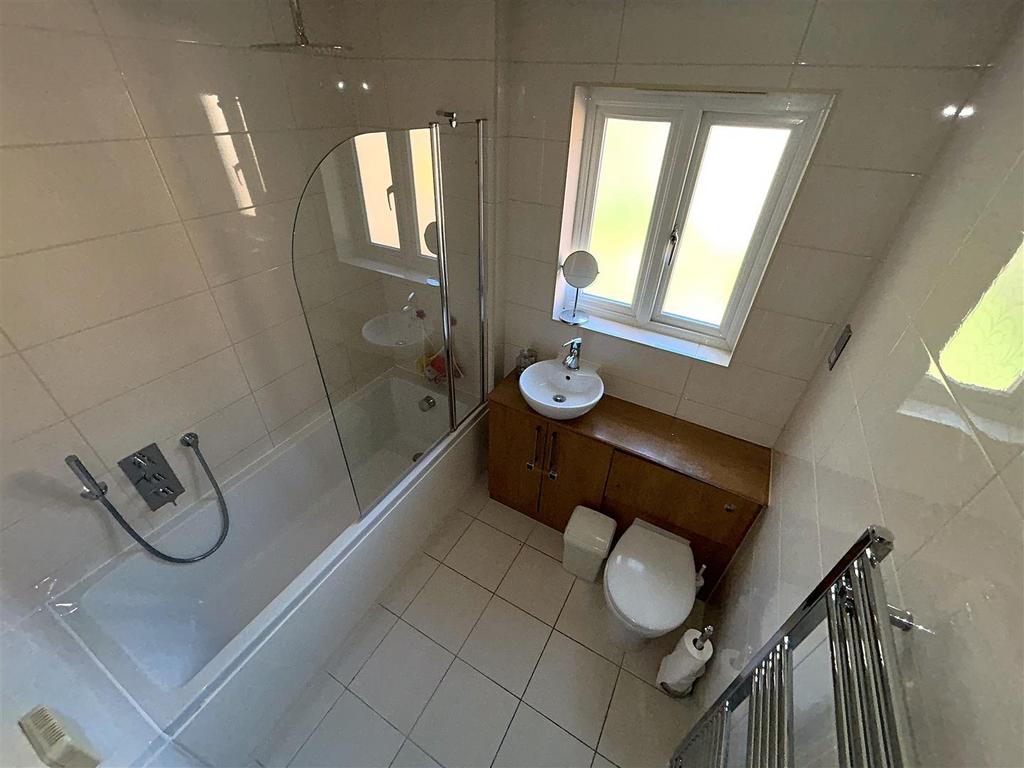 Family bathroom