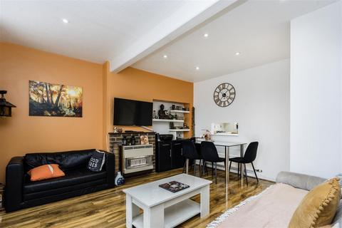 undefined, Kenmore Road, Harrow HA3