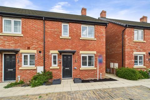 Redshank Way, Hardwicke, Gloucester, Gloucestershire, GL2