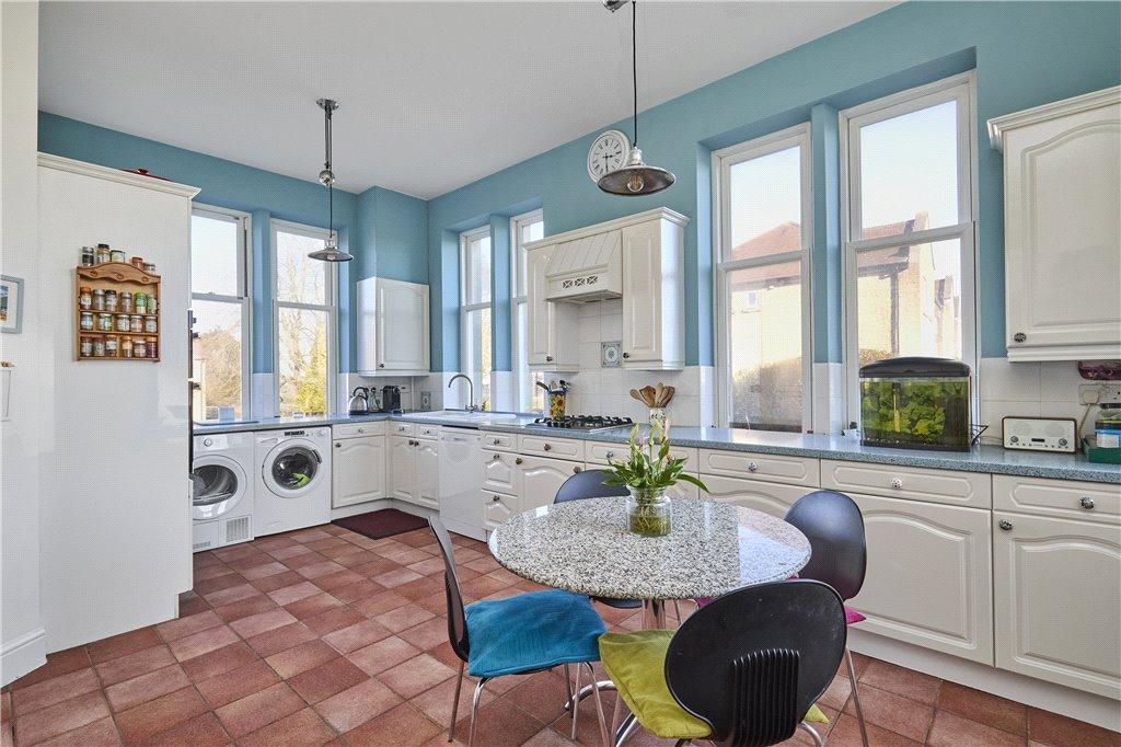 Breakfast Kitchen