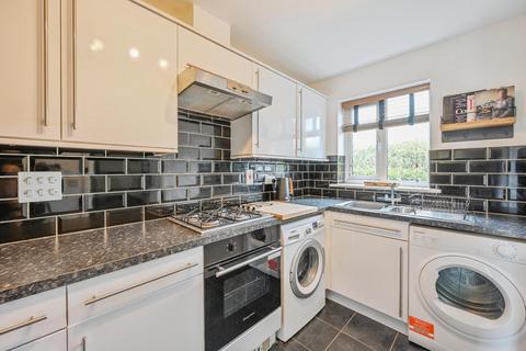 62 Armada Close, Lichfield, WS14 0GJ