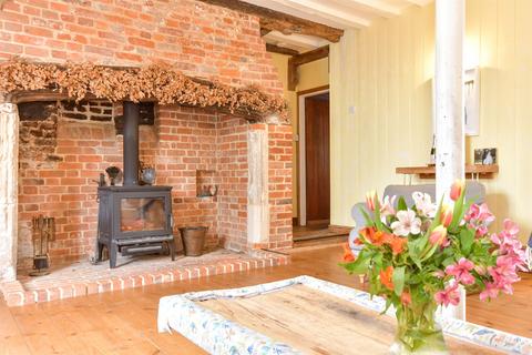 4 bedroom detached house for sale, Hatch Lane, Chartham Hatch, Nr Canterbury, Kent