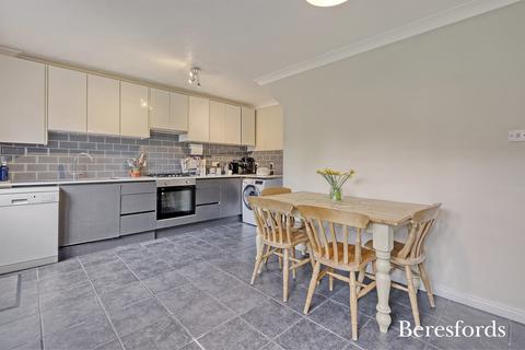 3 bedroom link detached house for sale, Pine Avenue, Dunmow, CM6