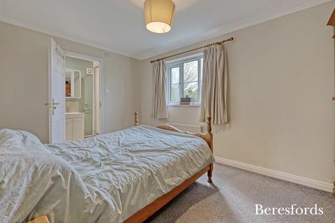 3 bedroom link detached house for sale, Pine Avenue, Dunmow, CM6