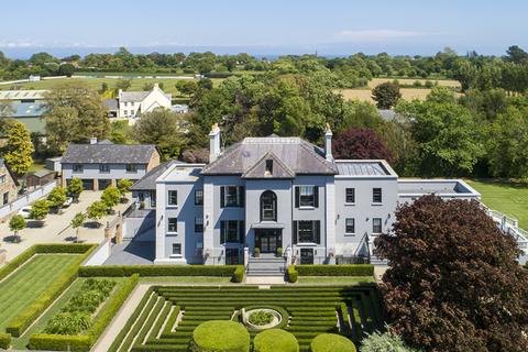 7 bedroom detached house for sale, La Rue De La Vignette, Jersey, JE2