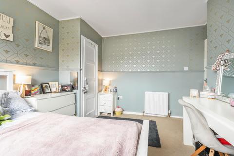 89 Charles Street, Penicuik, EH26 0HJ