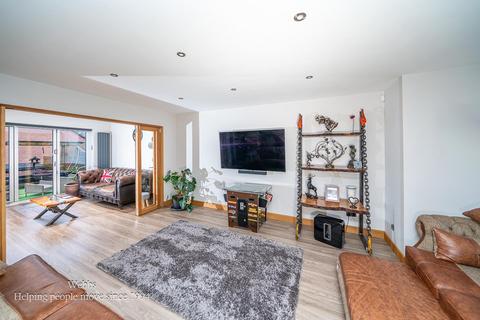 undefined, Chase Side Drive, Rugeley