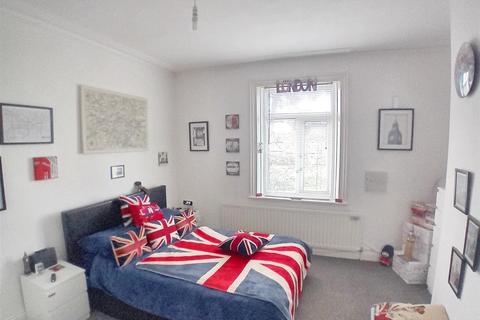 2 bedroom end of terrace house for sale, Wadham Terrace, South Shields NE34