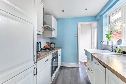 13 Randall Place, London, SE10 9LA
