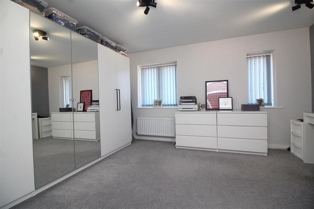 Second bedroom 1 .JPG