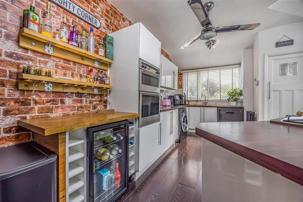 177 Hawthorn Crescent, Cosham-Small-Portico Marketi