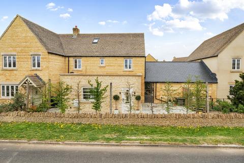 92 Cirencester Road, Tetbury, GL8 8GJ