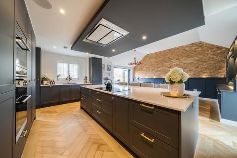 92 Cirencester Road, Tetbury, GL8 8GJ
