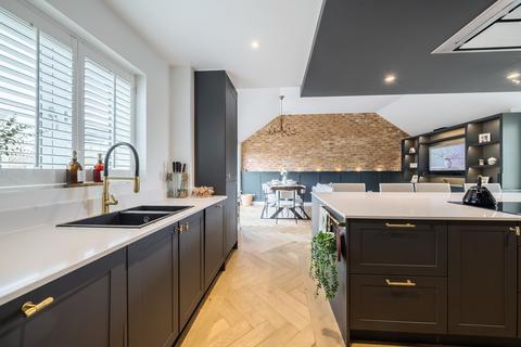 92 Cirencester Road, Tetbury, GL8 8GJ