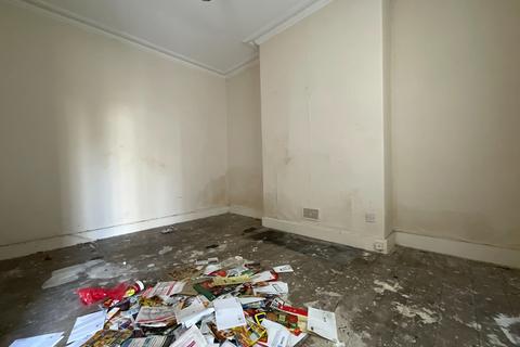 2 bedroom ground floor flat for sale, Brinkburn Street, South Shields, Tyne and Wear, NE34