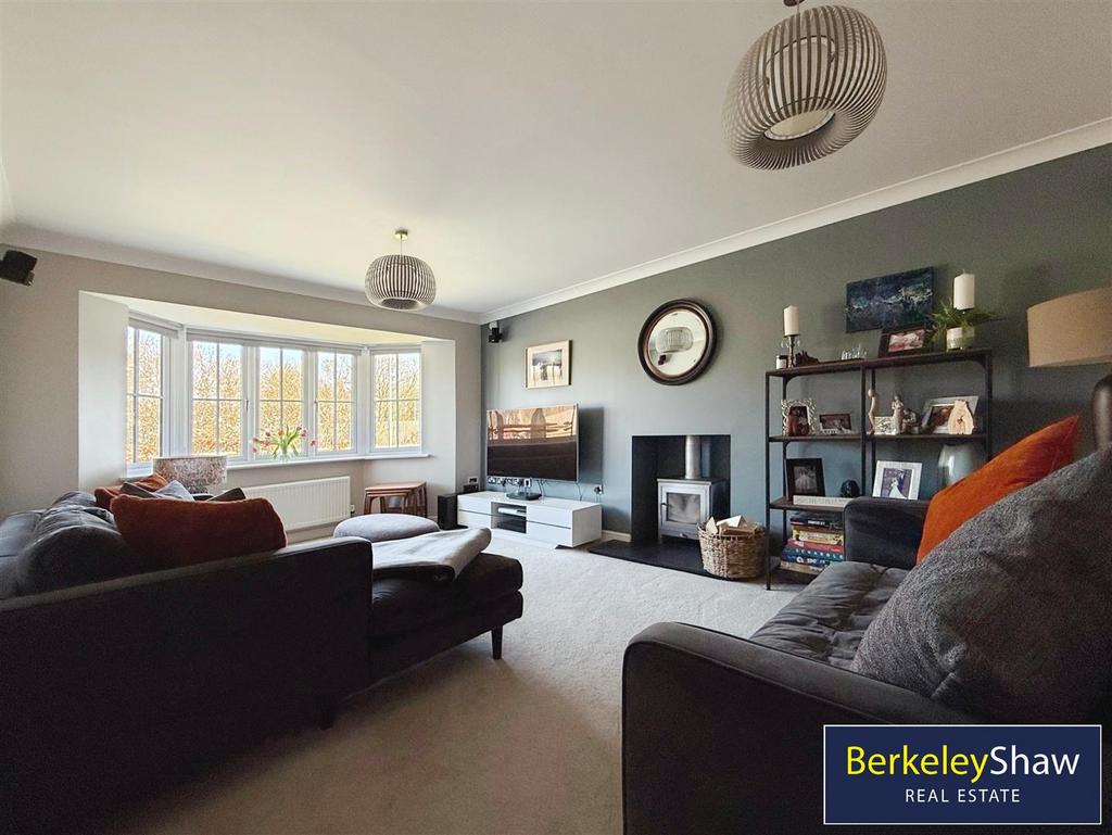 Front Lounge