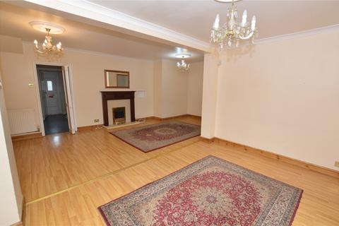 19 Bedford Mount, Leeds, LS16 6DP