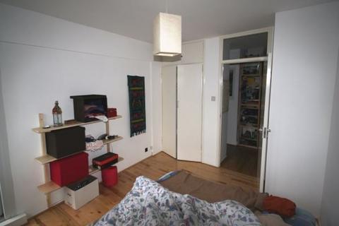 2 bedroom flat to rent, Otto Street, Kennington SE17