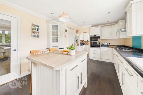3 bedroom detached bungalow for sale, Woodview Road, Easton, Norwich