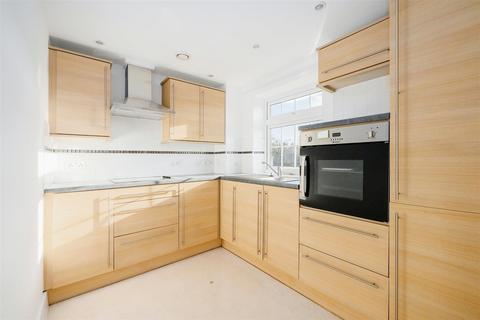 1 bedroom apartment for sale, Weighbridge Court, 301 High Street, Chipping Ongar, Essex, CM5 9FD
