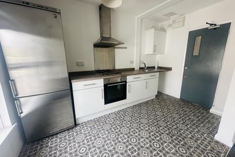 1 bedroom flat to rent, Bridge Street, Newport,