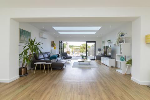4 bedroom semi-detached house for sale, Nash Lane, Margate, CT9