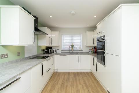 4 bedroom semi-detached house for sale, Nash Lane, Margate, CT9