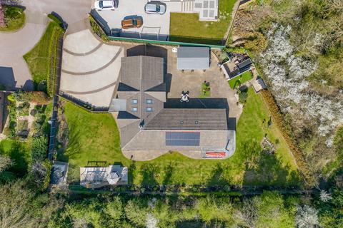 4 bedroom detached bungalow for sale, Leicester LE9